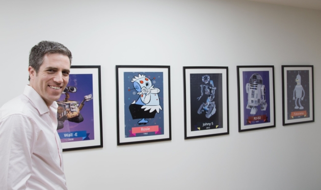 从机器人代替人类到机器人为人类服务